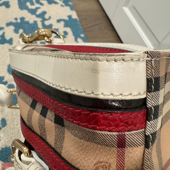 Burberry Women's Beige and Red Plaid Bag - Picture 10 of 16